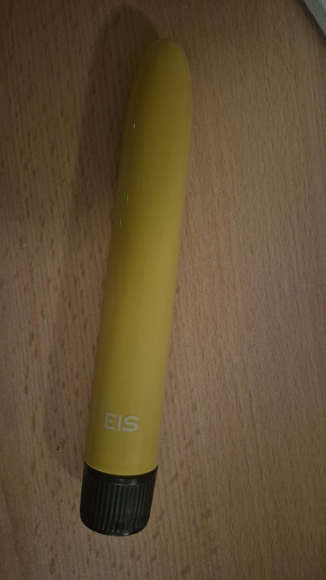 Biete gebrauchten Dildo/Vibrator an