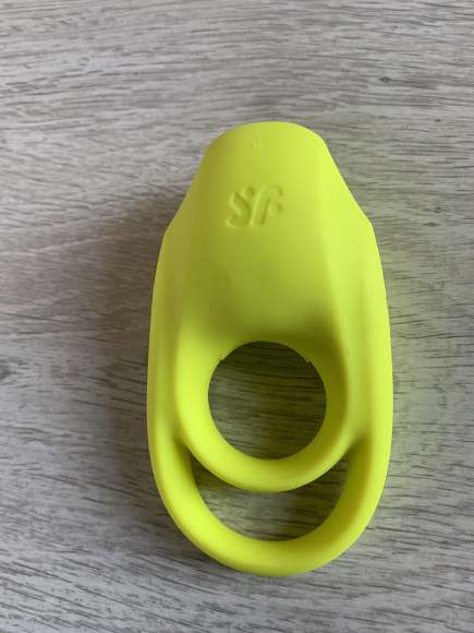 Satisfyer Penis- und Hodenring mit Vibration