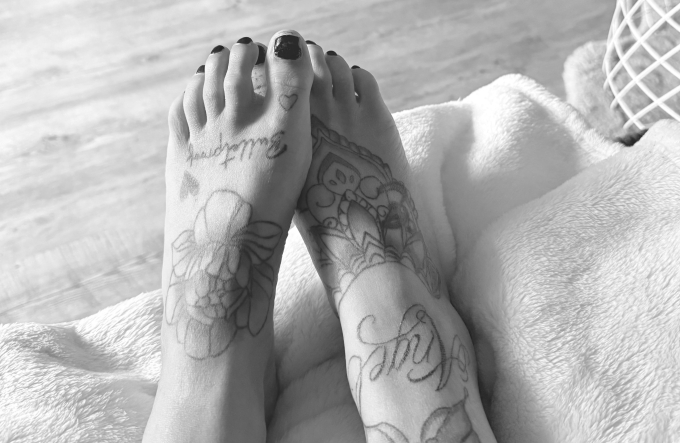 Bilder, Videos und Artikel