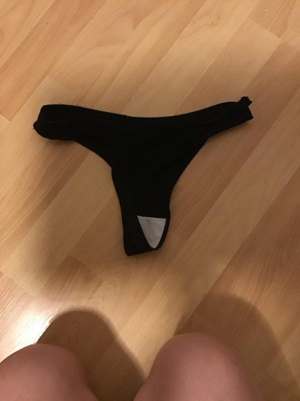 Sexy gut riechender Tanga von mir getragen